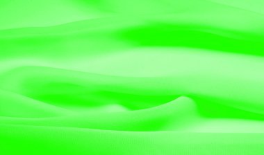 Doku - soluk yeşil ipek. Bu kumaşı herhangi bir mevsim için sıradan bir görünüme dönüştürebilirsin. Yumuşak siluetlere kolayca akabilen esnek, akışkan kumaşlar her şeyi yaratmanızı sağlar..