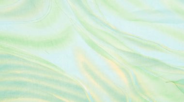 Kusursuz kaleydoskop. Kumaş ipek yeşil-mavi gözlükler. Canlı renkler ve deniz tarağı şekilleri, sarı, mavi ve yeşil geometrik ipek krep de chine renginde gerçekten eşsiz bir krep oluşturur..