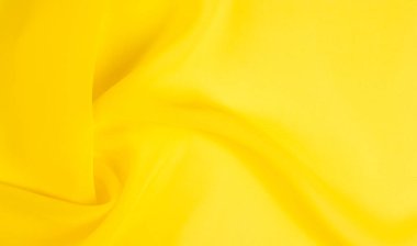 arkaplansız doku - sarı ipek. Soluk sarı renkli birinci sınıf ipek organza fevkalade bir kumaştır, hem kendi başına güzeldir hem de vurgu açısından bir aksesuardır..