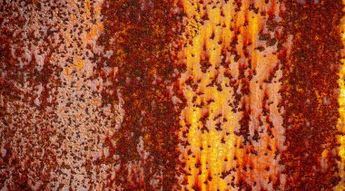 Metal üstüne pas. Doku, arka plan, desen. Demir su ve oksijenle temas ettiğinde paslanır. Deniz suyu veya tuz spreyi gibi tuz varsa, demir daha hızlı paslanma eğilimindedir..