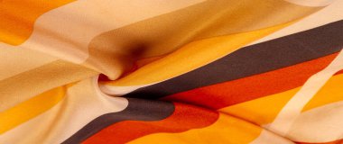  Çizgili kumaş, kahverengi-kırmızı-bej çizgiler, zarif tasarım. Hassas ipek kumaş. Yüksek çözünürlüklü doku, kalıp, arkaplan, koleksiyon