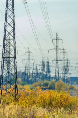 Endüstriyel sonbahar manzarası. Kentsel tasarım, mimari, coğrafya, ekoloji, inşaat, inşaat, çevre psikolojisi alanlarını kapsayan disiplinler arası bir alandır.,