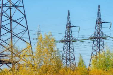 Endüstriyel araziler - Endüstriyel miras, sanayinin coğrafi alanının bir parçası olan eşsiz ve eşsiz manzaralar yaratan bir dizi elementten oluşur.