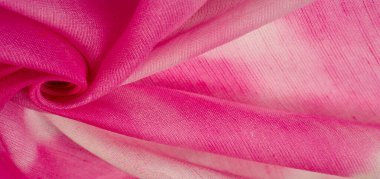 İpek kumaş, kırmızı yeşil ve sarı renkler, soyut çizimler. Elit tozlu kırmızı tül. koleksiyon