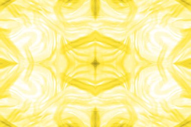 Kusursuz kaleydoskop, sarı ipek. Şık bir sunum için ihtiyacın olan tek şey güneşli sarı ipek bir musluk..