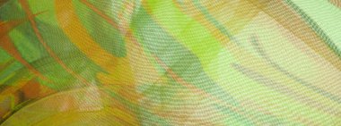 Kusursuz. Yeşil-sarı-kırmızı kumaş işlemeli bitki ve bitki örtüsü. Elbise. Kendine karşı esnekliğin ve görünüşün kendine güvenini gösteriyor. Senden çıkanlarla tuvale resim yapmaya hazır mısın?