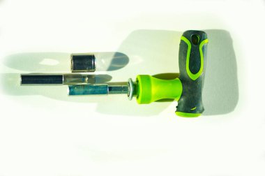 yuvarlak boyut ve tip tornavidalar. Dayanıklı ve beklenen malzemeler yüksek kalitede işçilik gerektirir. Rahat kavrama ve kullanım kolaylığı için ergonomik saplı tasarım.