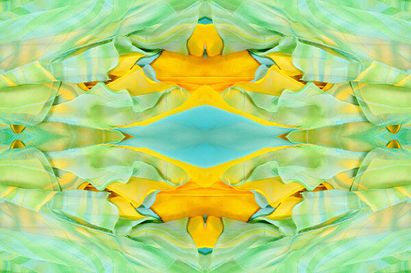 Бесшовный калейдоскоп. Ткань шелк зелено-голубые оттенки. Яркие цвета и скальпированные формы создают по-настоящему уникальные блины из желтого, синего и зеленого геометрических шелковых блинов де Чине.