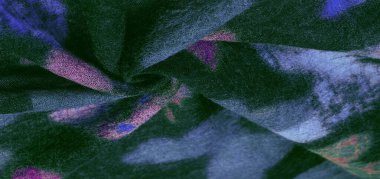 Kelebek desenli yeşil yün kumaş. Yeşil kırmızı mavi. Dekor modern, tekstil sanatı, doku, arkaplan, desen