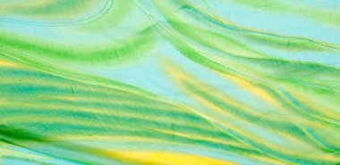 Kusursuz kaleydoskop. Kumaş ipek yeşil-mavi gözlükler. Canlı renkler ve deniz tarağı şekilleri, sarı, mavi ve yeşil geometrik ipek krep de chine renginde gerçekten eşsiz bir krep oluşturur..