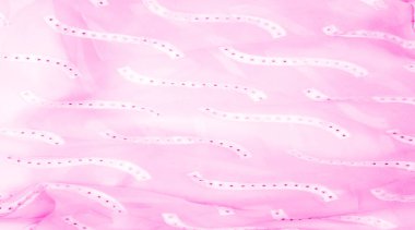 Kusursuz kaleydoskop, pembe ipek. Kalabalıktan canlı bir renkle uzaklaşın. Işığı yansıtan parlak dalgalar, enfes sofistike dalgalar. Bu sıcak pembe ipek krep de chine..