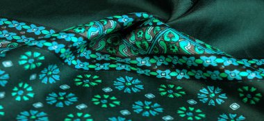 İpek kumaş. yeşil, yeşil ve huş ağacı çiçekleri, yoğun kumaş, triasetat liflerine dayalı çift taraflı. Arkaplan, Desen Dekoru