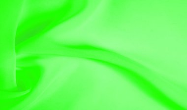 Doku - soluk yeşil ipek. Bu kumaşı herhangi bir mevsim için sıradan bir görünüme dönüştürebilirsin. Yumuşak siluetlere kolayca akabilen esnek, akışkan kumaşlar her şeyi yaratmanızı sağlar..