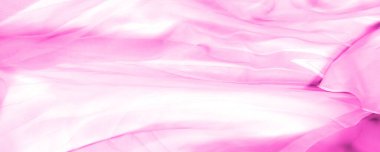 Kusursuz kaleydoskop, pembe ipek. Kalabalıktan canlı bir renkle uzaklaşın. Işığı yansıtan parlak dalgalar, enfes sofistike dalgalar. Bu sıcak pembe ipek krep de chine..