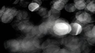 Bulanık arkaplan, bulanık kumaşın soyut çift pozlama, karanlık arka plan ve lens aydınlatma etkisi kavramı. Yüksek çözünürlüklü fotoğraf, bokeh, bulanık, sanat, odak, tasarım, şekil, makro,