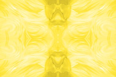 Kusursuz kaleydoskop, sarı ipek. Şık bir sunum için ihtiyacın olan tek şey güneşli sarı ipek bir musluk..