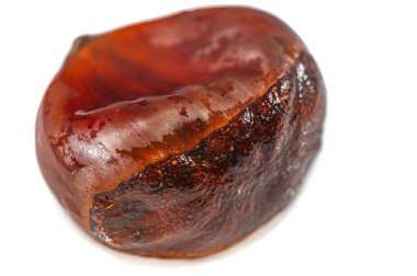 Minimalist bir ortamda doğanın güzelliğinin tadını çıkar. Kestane ağacının karmaşık detaylarını yakından çek. Doğal tasarımın basitliğini ve zarafetini tecrübe edin..