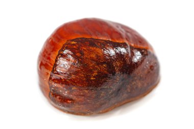 Doğanın tasarımının büyüleyici detaylarını keşfedin. Tek bir kestane ağacının güzelliğini ve karmaşıklığını yakından deneyin. Makro fotoğrafçılıktaki doğal kalıpların zerafeti ve benzersizliği.