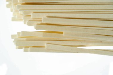 Aşkla hazırlanmış otantik İtalyan makarnası. Bavette ve spagetti tariflerinde uzmanız. Evden çıkmadan İtalya 'nın tadını çıkarın..