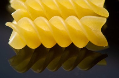 Fusilli buğdaydan yapılan bir İtalyan makarnası türüdür. Spiral şekliyle tanınır. Fusilli çeşitli sos ve malzemelerle iyi gider..