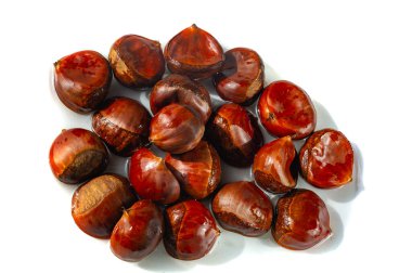 Kestane ağacı tasarımımızla sonbaharın güzelliğini yaşayın. İyiliğin ve doğanın özünü çarpıcı bir görüntüde yakala. Bu manzaralı sanat eseriyle mekânınıza sihir getirin..