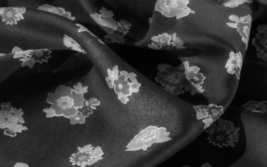 Beyaz Çiçek Tasarımlı Şık Siyah Kumaş, Moda ve Ev İçi Projeler İçin Yüksek Kaliteli Tekstil İdeal