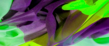 Kumaşımızın nefes kesen derinliğini ve hacmini yeşil ve siyah olarak deneyimleyin. Yaratıcı projelerinizi güzellik saçan bir maddeyle değiştirin. Ruhuna dokunan bir bağlantı yaratmak..