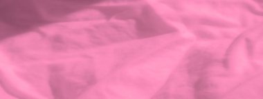 İnce kıvrımlı, yumuşak pembe kumaş ve akışkan doku bulanıklığı. Nazik kumaş ve pastel renk paleti, minimalist soyut tasarıma sakin ve sakinleştirici bir ton ekler..