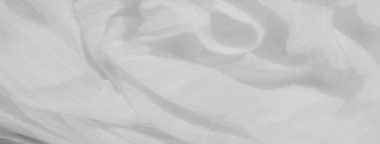 Yumuşak, dalgalı, bulanık beyaz kumaş ve karmaşık ışık oyunu hassas ve huzurlu bir görsel etki yaratıyor. İnce kıvrımlar ve vurgular dokunsal kaliteyi arttırır.