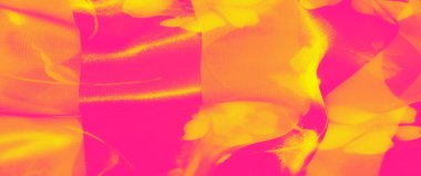 Bulanık pembe ve sarı kumaş katmanları ince bir çiçek desenine sahip olarak birlikte akarlar. Şeffaf ışıltı tekstil dokusuna enerji ve derinlik katıyor. Enerjik, renkli bir doku..