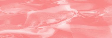 Bulanık - parlak aksanları ve katmanlı kıvrımları olan zarif ve yaratıcı tasarım ilhamları için yıpranmış kenarları ve yumuşak dokuları olan hassas pembe bir kumaş.