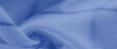 Görüntü - Mavi kumaşın nazik kıvrımları ve ince bir dokusu var, çok yönlü tasarım kullanımı için zarif ve minimalist bir estetik sergiliyor.