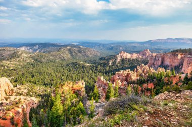 Bryce Canyon Ulusal Parkı Utah ABD, güzel doğal manzara, konsept, turizm, seyahat simgesi
