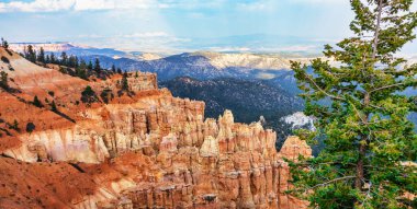 Bryce Canyon Ulusal Parkı, Utah, ABD inanılmaz renkli manzara, güzel doğal manzara. Kavram, turizm, şehir simgesi