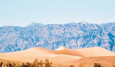 Sand Dunes, Gizemli ve Şaşırtıcı Manzara Haze, Ölüm Vadisi California