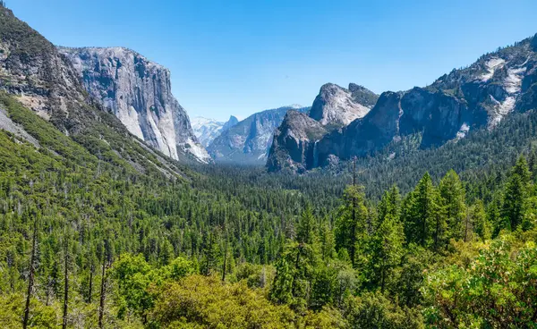 stock image Tunnel View at Yosemite National Park Valley, California, USA.