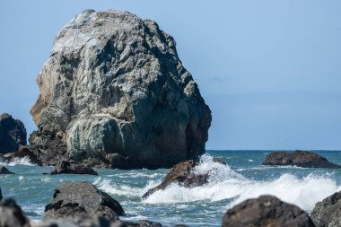 Güzel okyanus manzarası, Mile Rock Beach, San Francisco, California, Golden Gate Ulusal Dinlenme Alanı, ABD