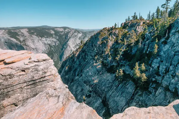 stock image Taft point lookout, Yosemite national park, California.