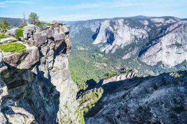 Taft Point Gözcüsü, Yosemite Ulusal Parkı, Kaliforniya.