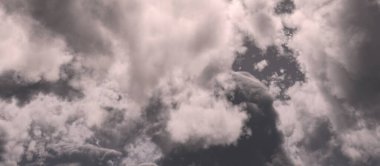 Gece 3D bulutlar gökyüzü arkaplanı oluşturuldu