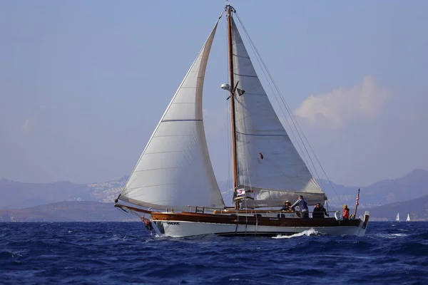 Bodrum Turkey November 2022 Sailboats Sail Windy Weather Blue Waters — Stock Photo, Image