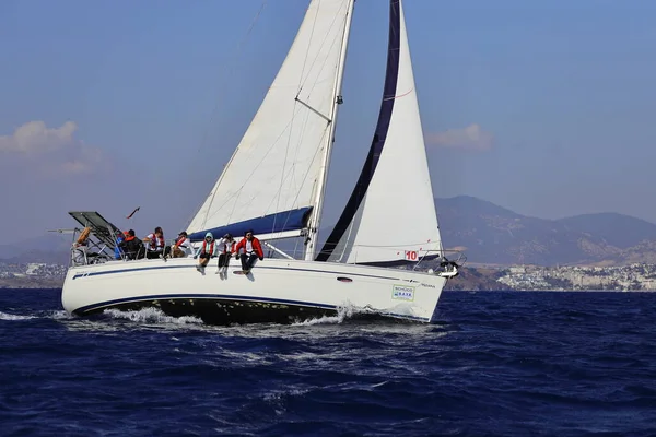 Бодрум Туреччина Листопада 2022 Морські Човни Пливуть Вітряну Погоду Блакитних — стокове фото