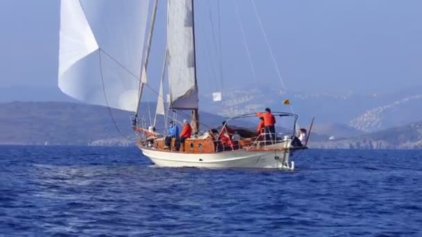 Bodrum Türkei Dezember 2022 Segelboote Segeln Bei Windigem Wetter Den — Stockvideo