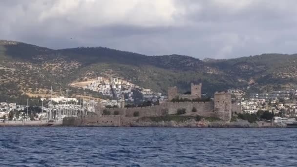 Bodrum Castle Utsikt Från Stranden Bodrum Populärare Turistmål Turkiet — Stockvideo