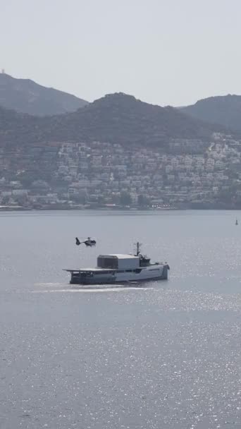 Elicottero Decolla Mega Yacht — Video Stock