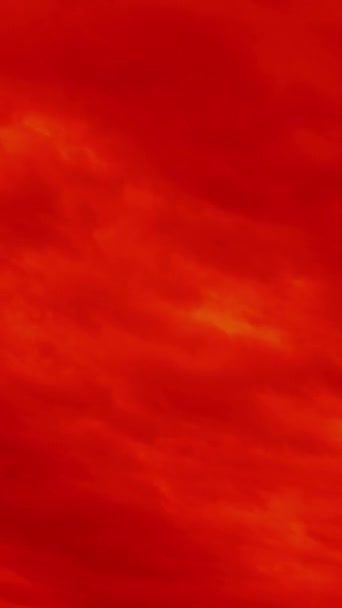 天空中的红云 绚丽多彩的时间消逝了壮观的天空壮观的日落或日出景观 社交媒体的垂直视频 — 图库视频影像