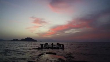 Deniz kenti Turgutreis ve muhteşem gün batımları. Bodrum, Türkiye.