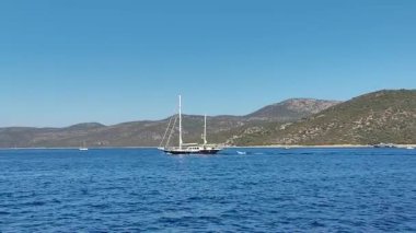 Bodrum, Türkiye, 24 Ekim 2024: Bodrum Yelkenli Kupası, Gulet Tahta Yelkenli ve yelkenli yarışı.