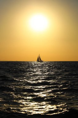 Bodrum, Türkiye, 26 Ekim 2024: Bodrum Yelkenli Kupası, Gulet Tahta Yelkenli ve yelkenli yarışı.