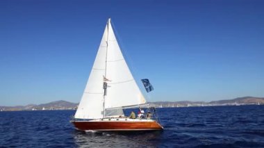 Bodrum, Türkiye, 24 Ekim 2024: Bodrum Yelkenli Kupası, Gulet Tahta Yelkenli ve yelkenli yarışı.